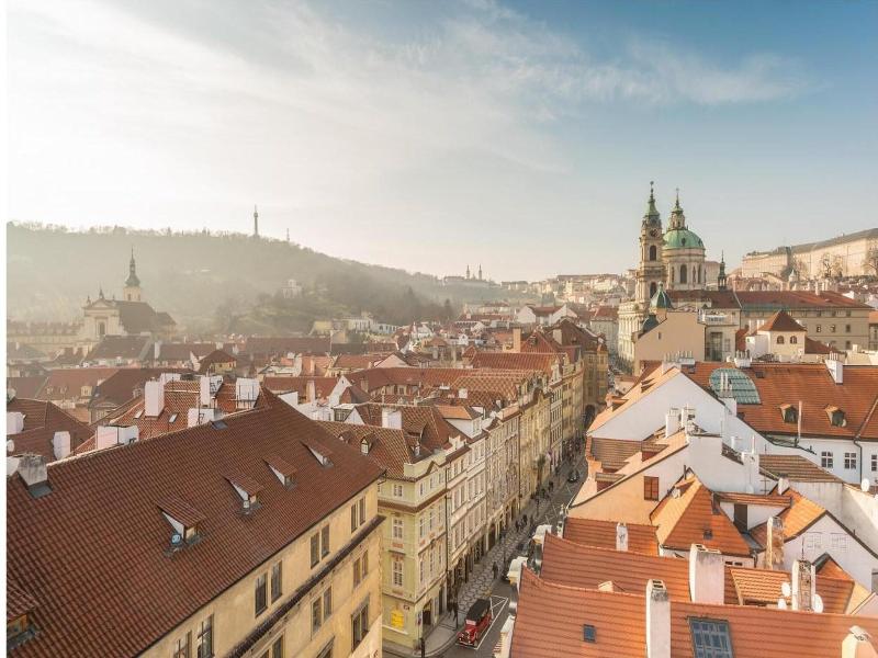 Charles Bridge Residence - Genel