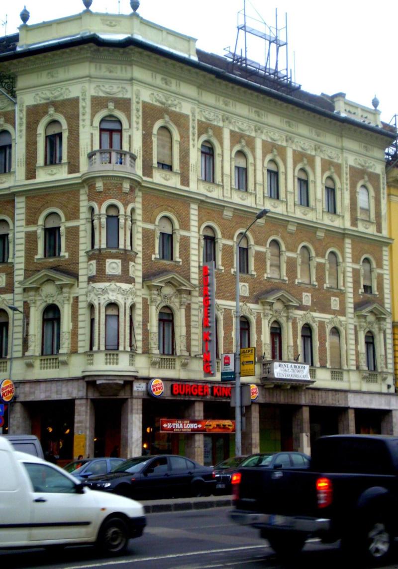 Centrooms House - Genel