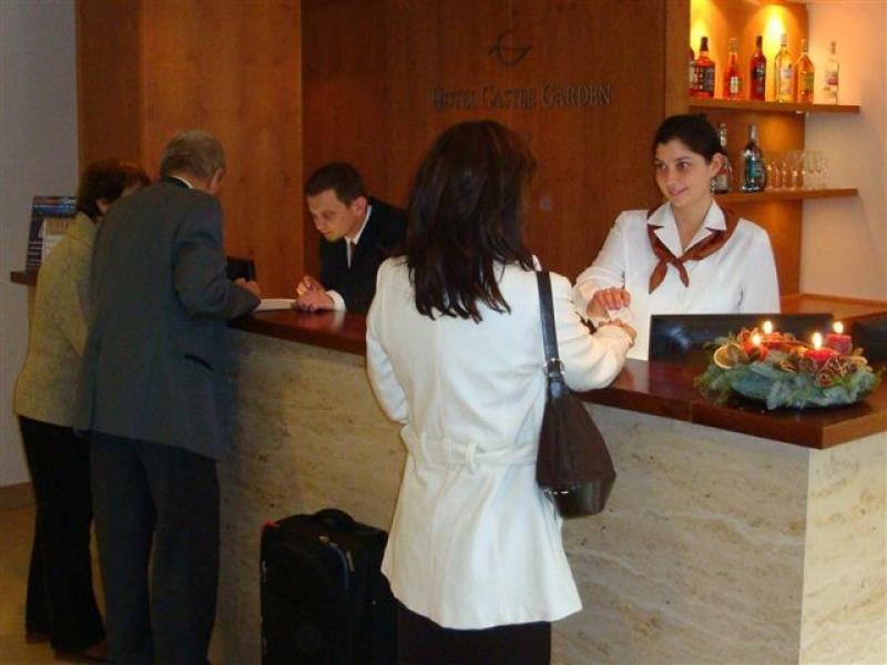Hotel Castle Garden - Lobi