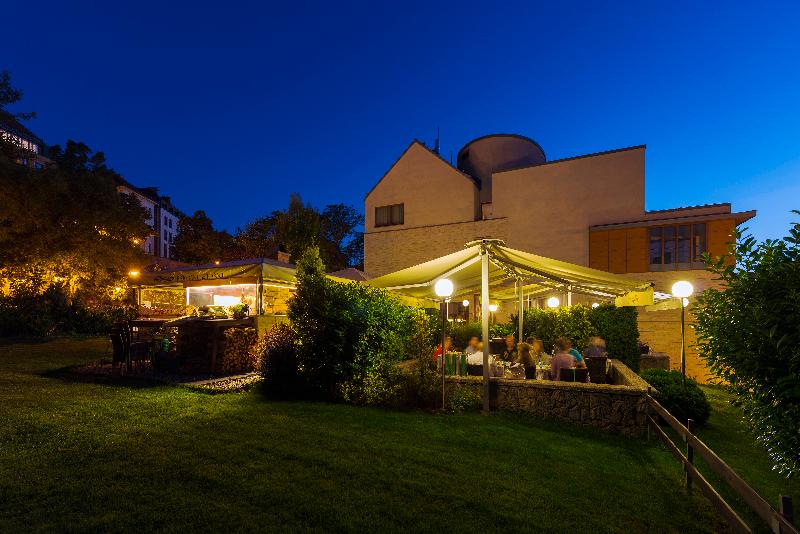 Hotel Castle Garden - Genel