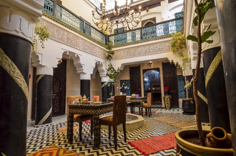 Riad Ben Tachfine - Genel