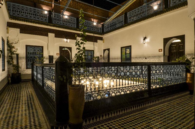 Riad Ben Tachfine - Genel