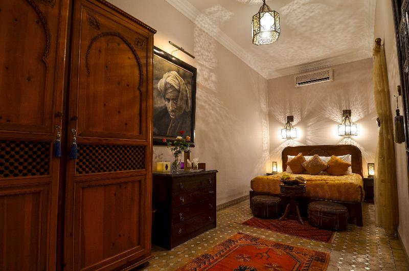 Riad Ben Tachfine - Oda