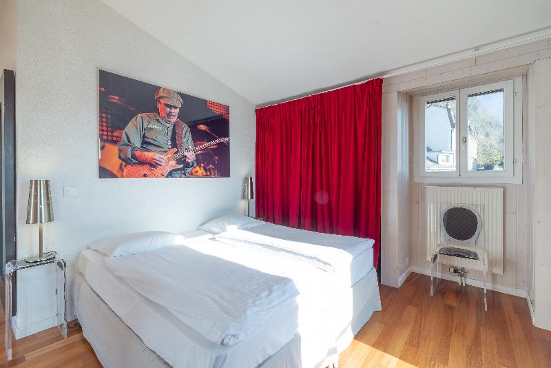 Tralala Hotel Montreux - Oda