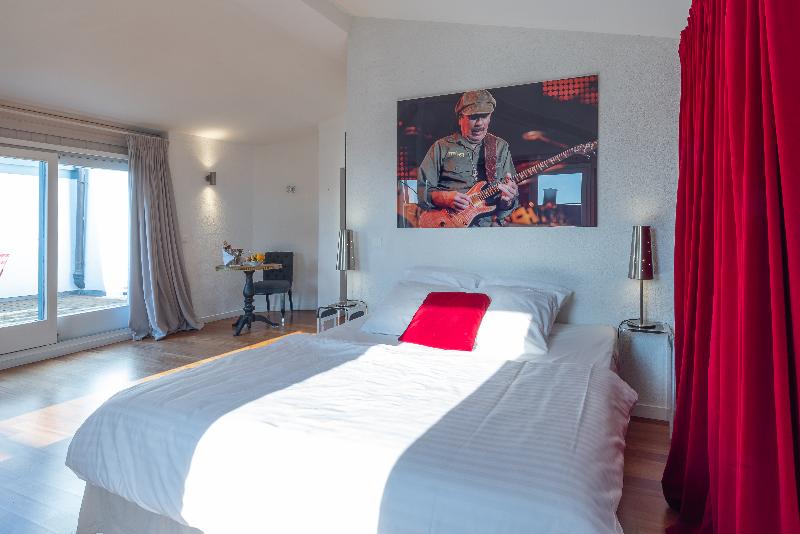 Tralala Hotel Montreux - Oda