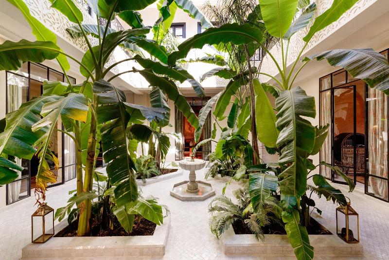 Riad Kheirredine - Lobi