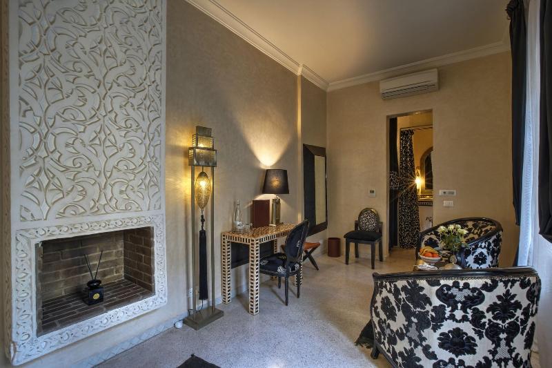 Riad Kheirredine - Oda