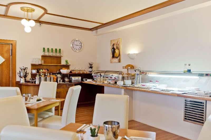 Astor Hotel - Restoran
