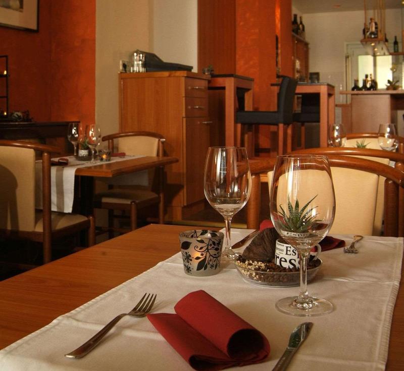 Astor Hotel - Restoran