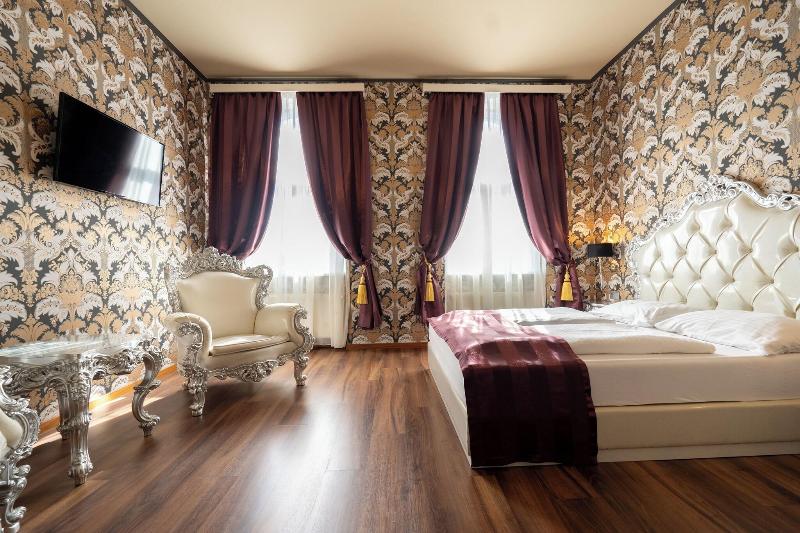 Hotel Urania - Oda
