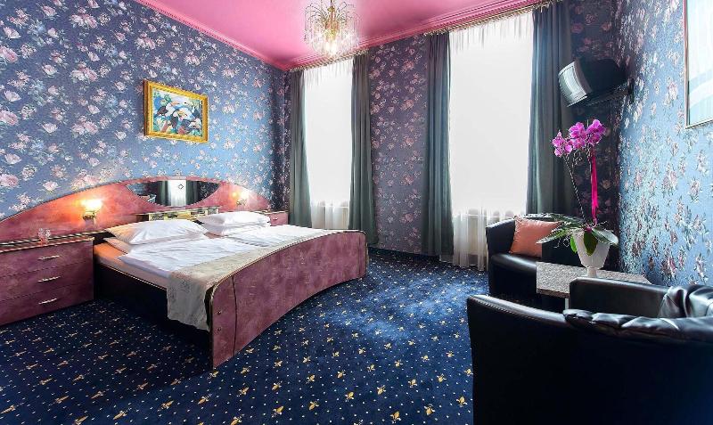 Hotel Urania - Oda