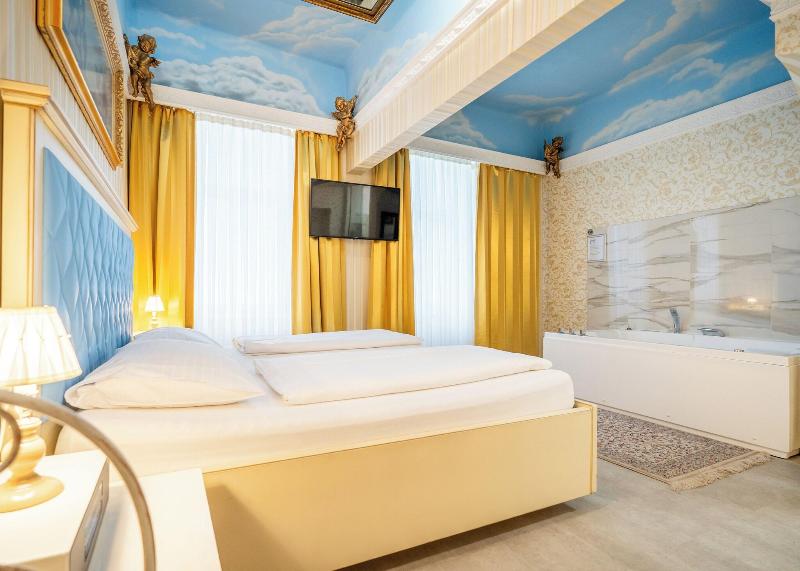 Hotel Urania - Oda