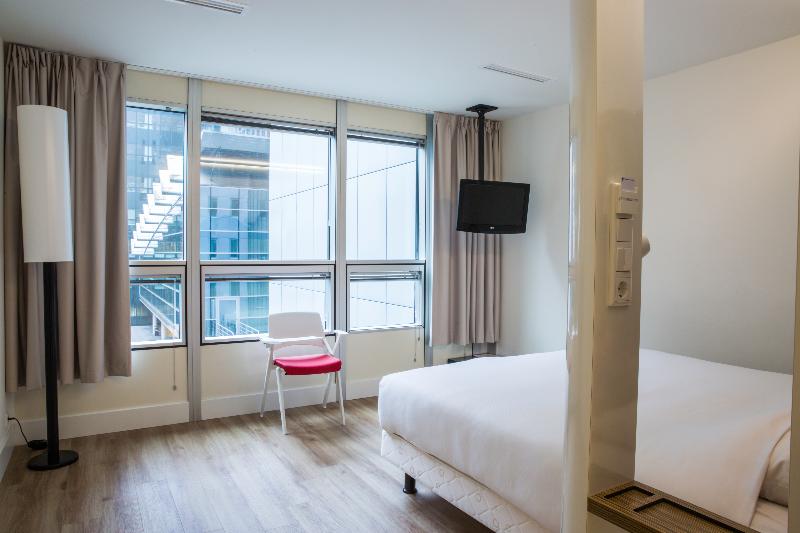 Qbic Hotel Amsterdam Wtc - Oda