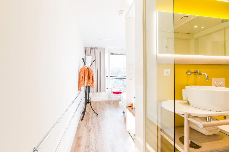 Qbic Hotel Amsterdam Wtc - Oda