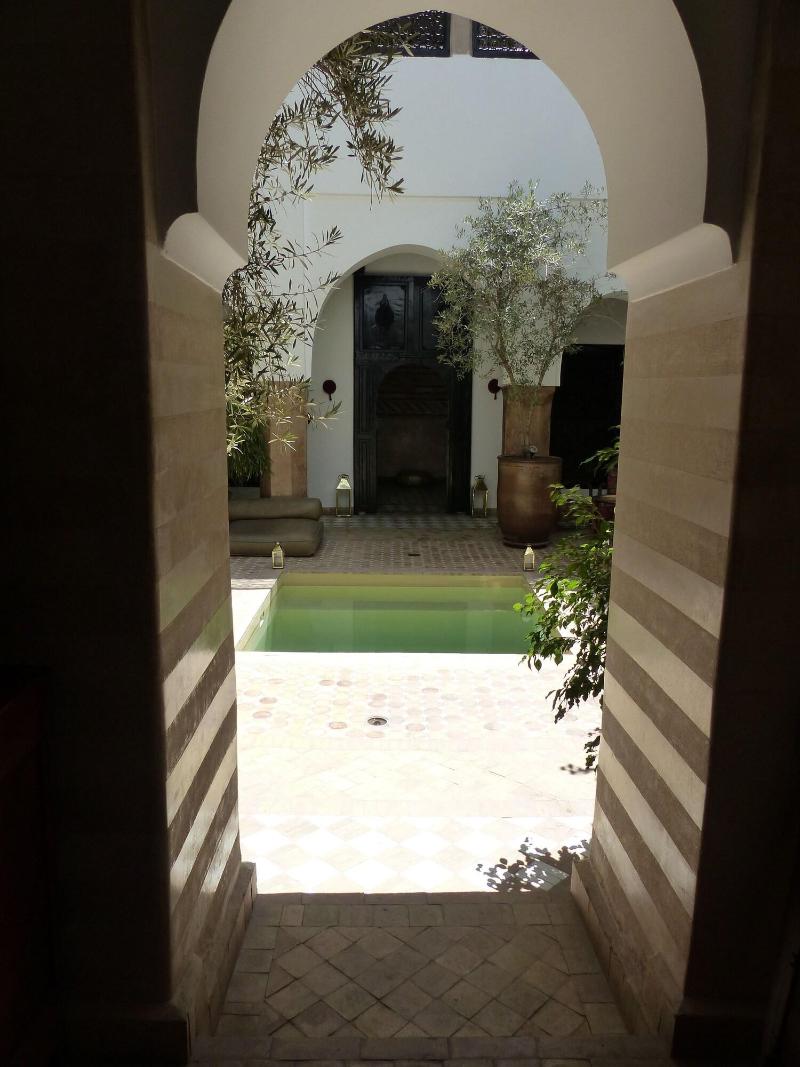 Riad Magellan - Genel
