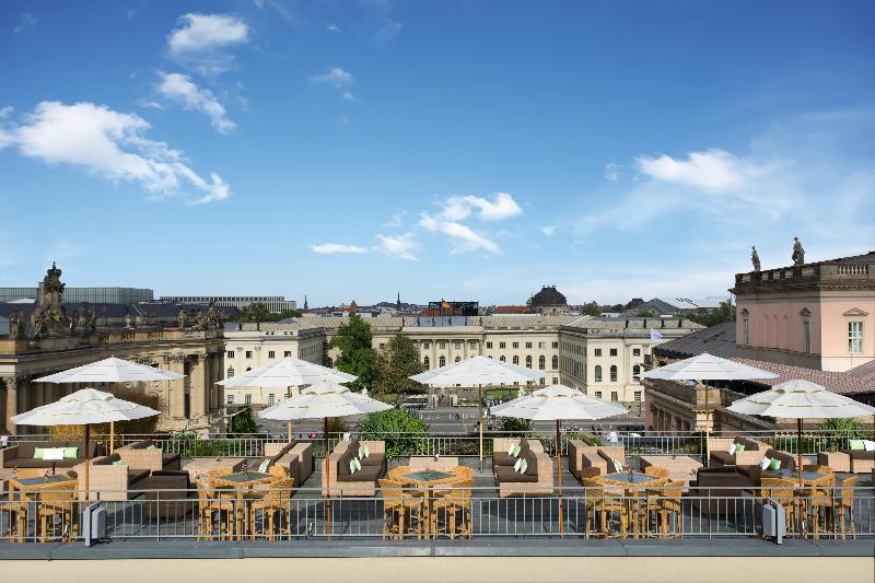 Hotel de Rome - Teras