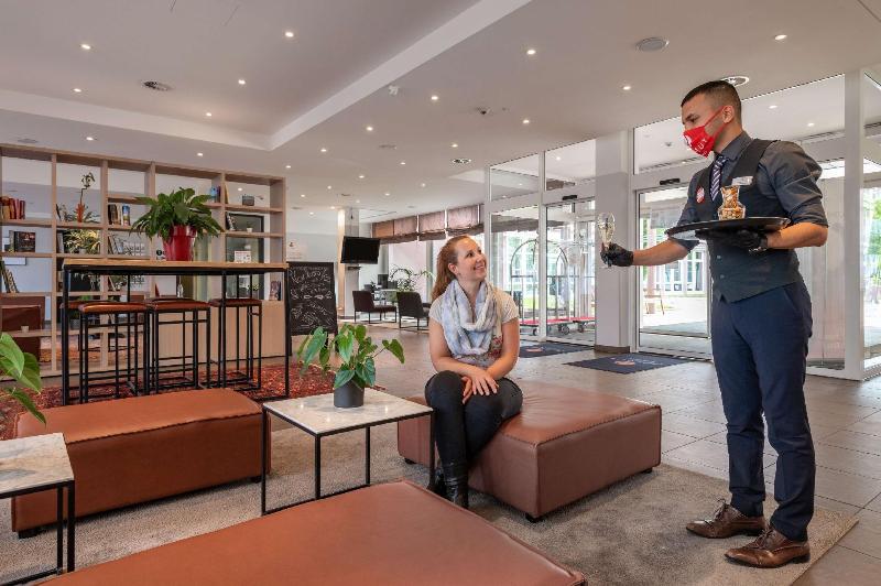 Premier Inn München City Ost - Lobi