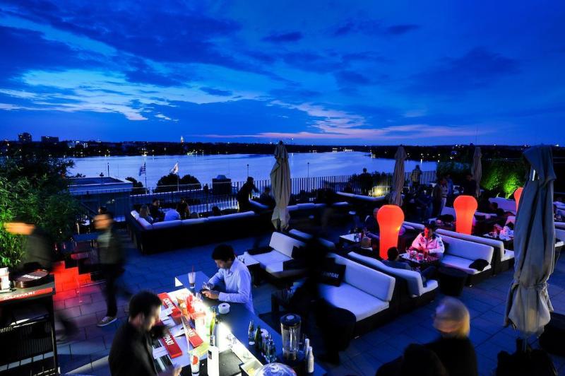 The George Hotel Hamburg - Genel