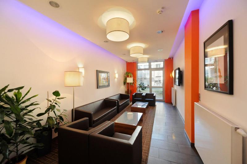 Vivadi Hotel Downtown Munich - Lobi