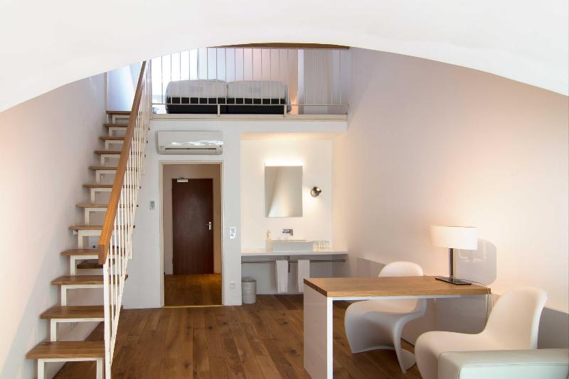 Vivadi Hotel Downtown Munich - Genel