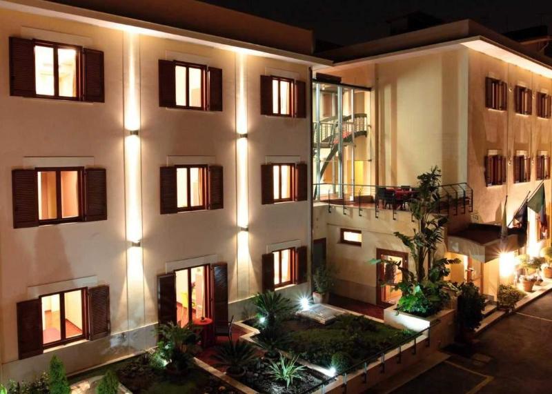 Hotel Diana Pompei - Genel
