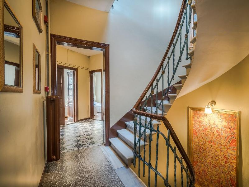 Yeni Hotel - Lobi