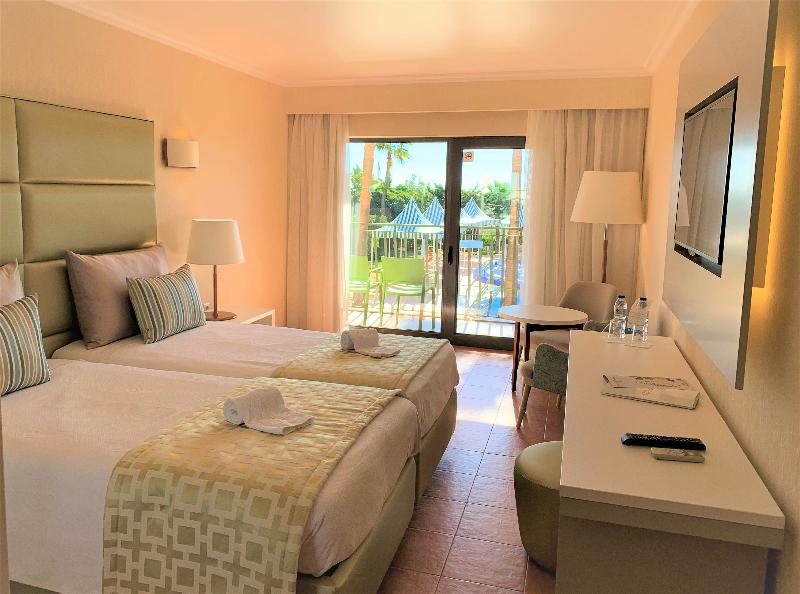Hotel Baia Grande - Oda