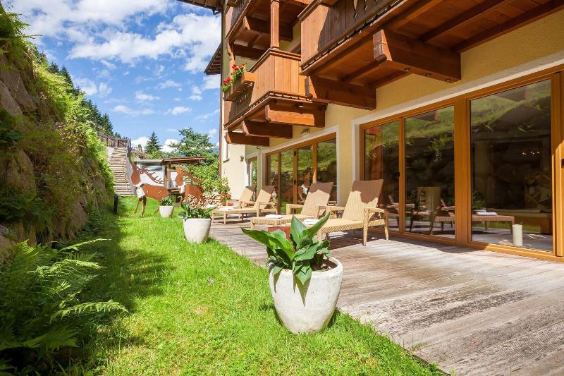 Alpenblick Sporthotel - Genel
