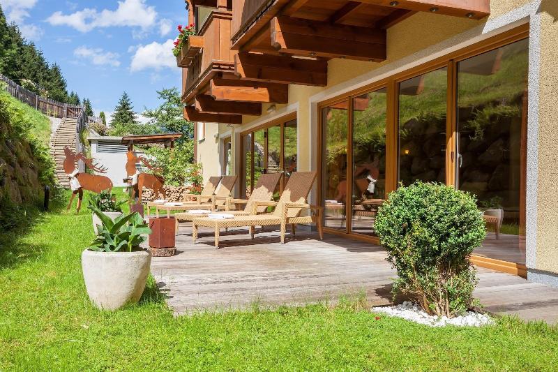 Alpenblick Sporthotel - Genel