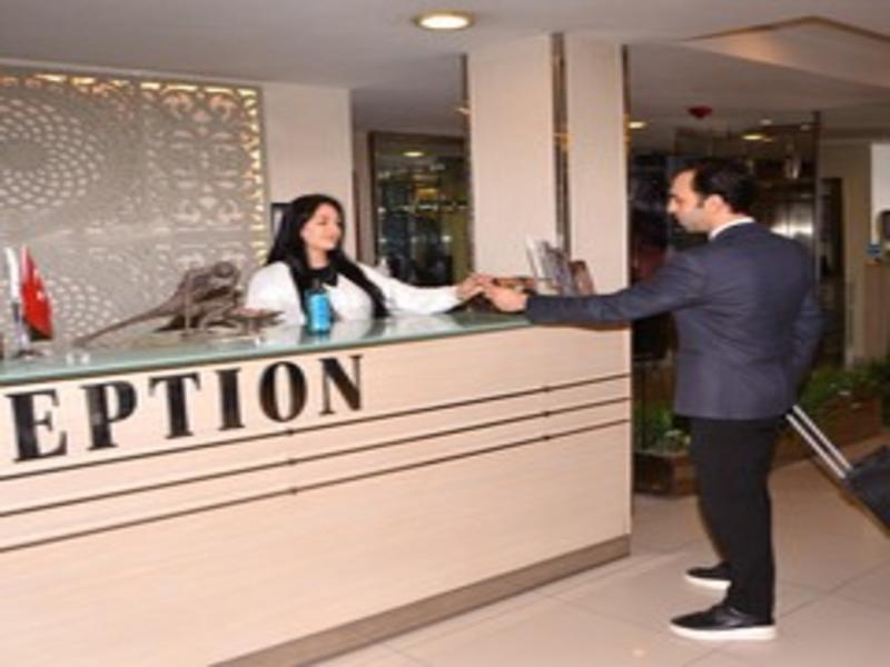 Asrin Business Hotel - Lobi