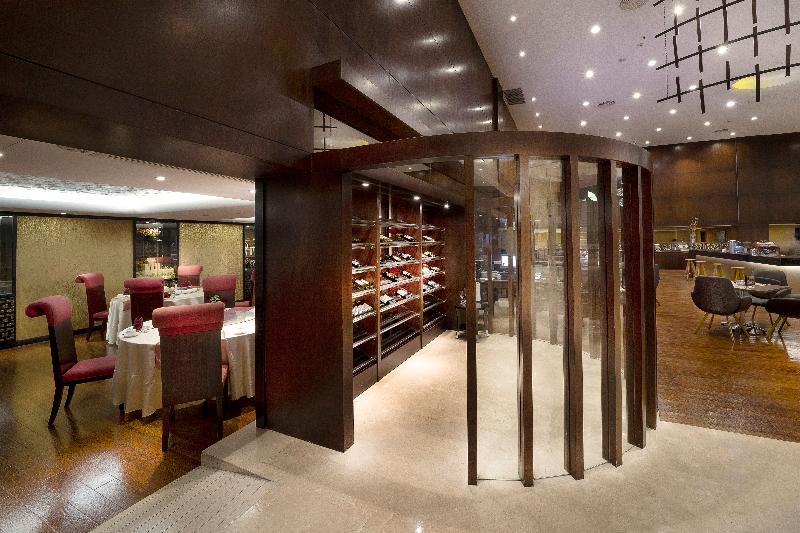Swiss-BelHotel Harbour Bay - Restoran