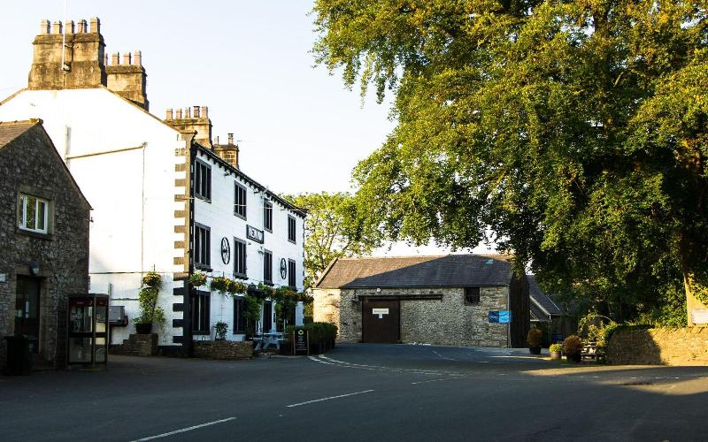 New Inn Clapham - Genel