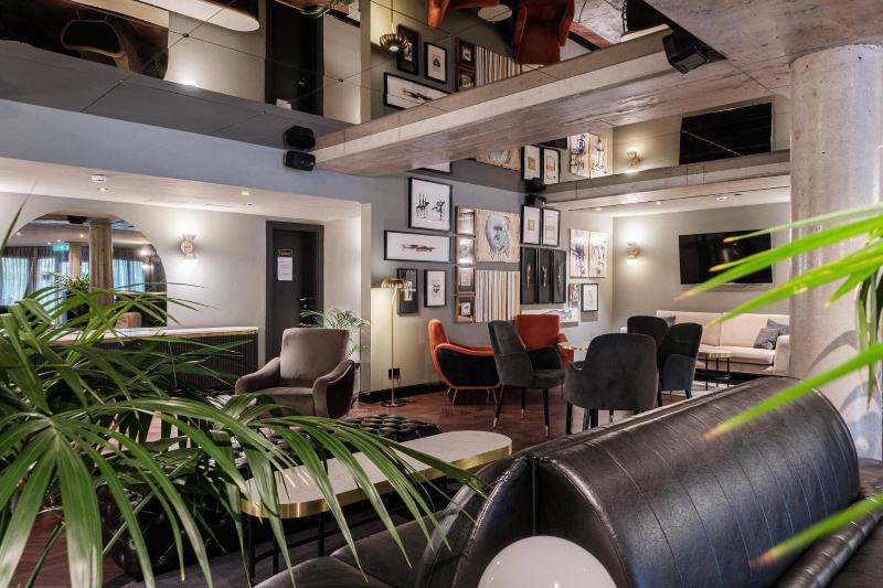Mercure Hotel Pforzheim - Lobi