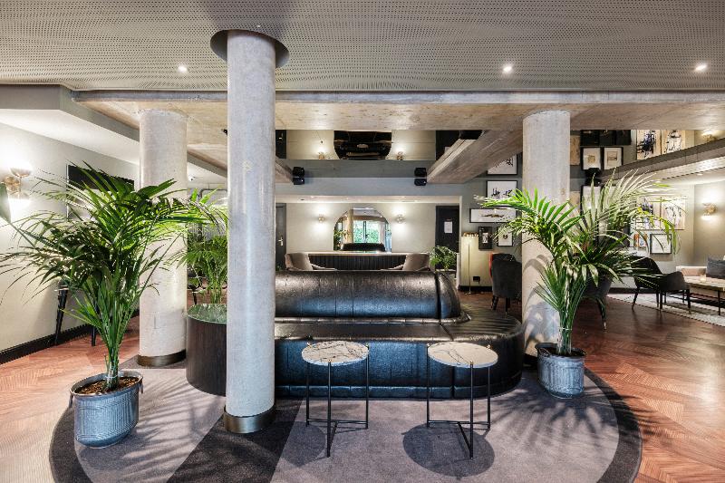 Mercure Hotel Pforzheim - Lobi