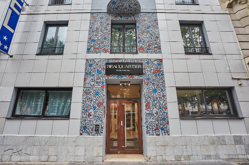 HOTEL BEAUQUARTIER MONTMARTRE. - Genel