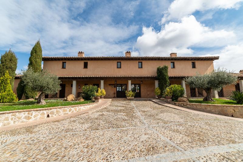 Hotel Cigarral De Caravantes - Genel