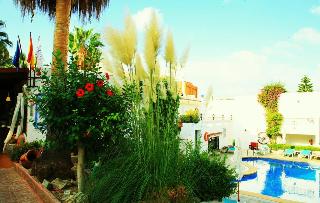 Villa Columbus Rooms and Restaurant