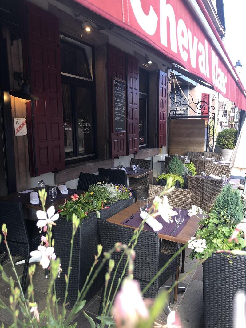 Au Cheval Blanc - Restoran