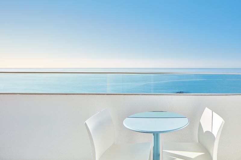 Dom Jose Beach Hotel - Oda
