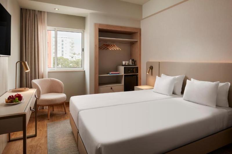 Dom Jose Beach Hotel - Oda