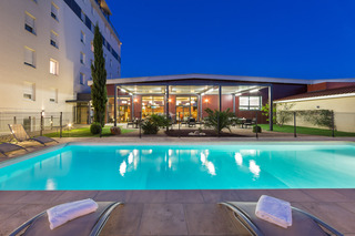 Hotel Gatsby by HappyCulture
