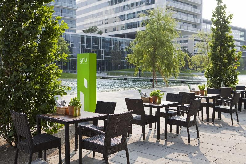 Courtyard Vienna Messe - Teras
