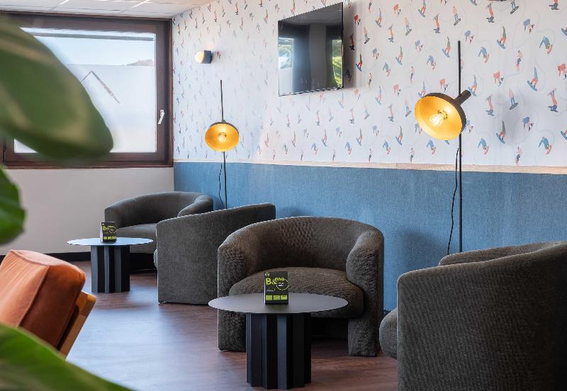B&B HOTEL Saint-Pierre-en-Faucigny Bonneville - Lobi