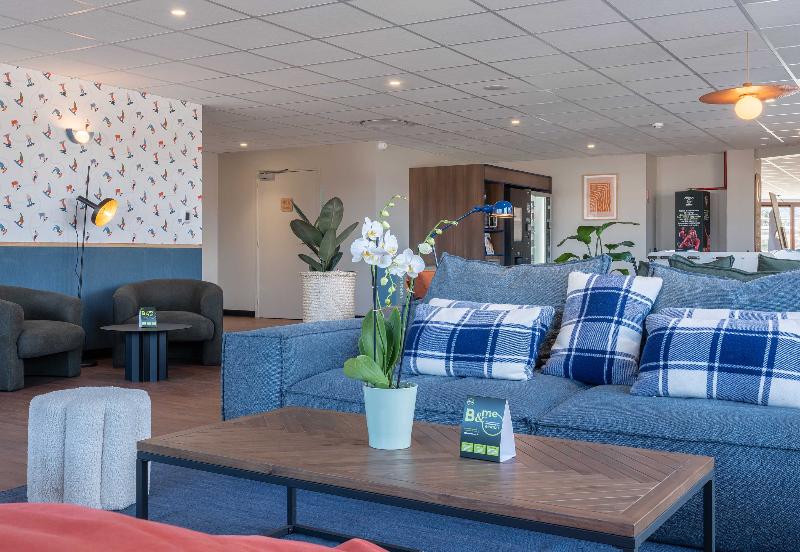 B&B HOTEL Saint-Pierre-en-Faucigny Bonneville - Lobi