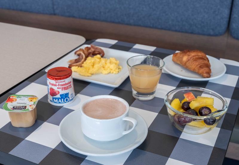 B&B HOTEL Saint-Pierre-en-Faucigny Bonneville - Restoran