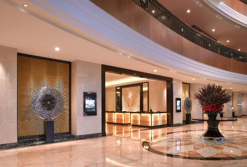 JW Marriott Hotel Medan - Lobi