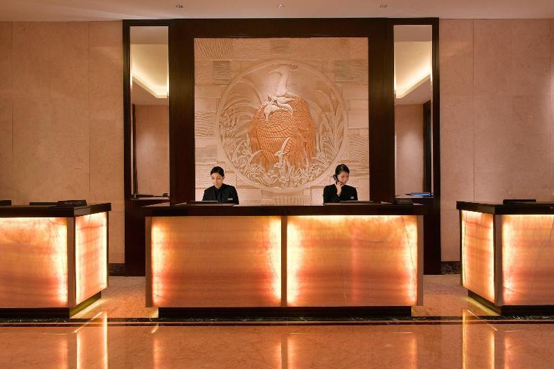 JW Marriott Hotel Medan - Lobi