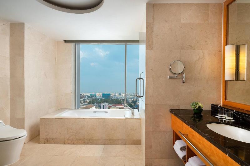 JW Marriott Hotel Medan - Oda