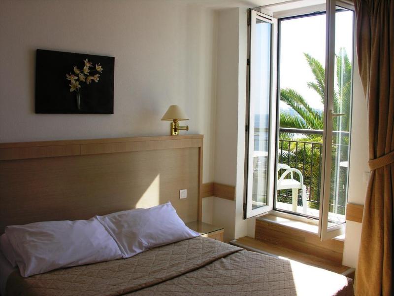 Hotel La Flore - Genel