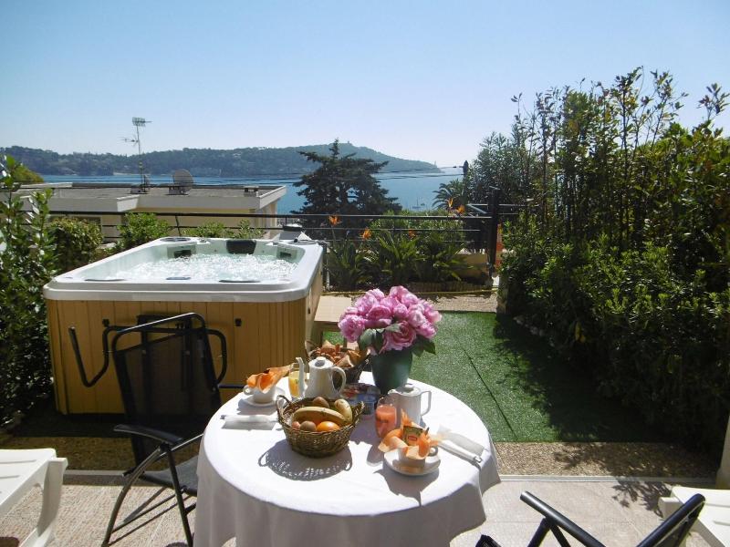 Hotel La Flore - Oda